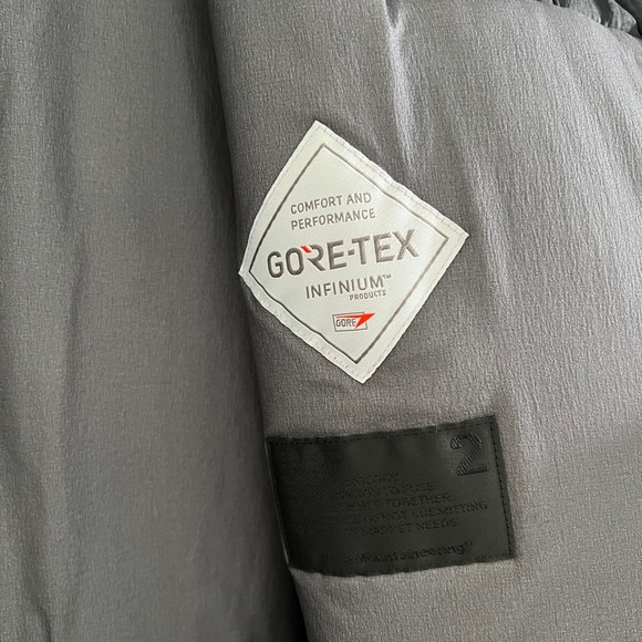 White Mountaineering goretex primaloft utility vest black - Picture 7 of 10